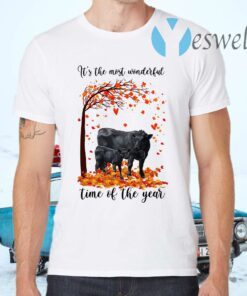 Angus cow its the most wonderful time of the year halloween tree T-Shirts