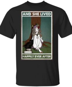 Hippie Girl Reading And She Lived Happily Ever After Shirt