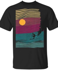 Surfing Waves Surfer Beach Ocean Retro Sports Lovers T-Shirt