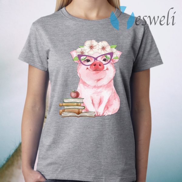 Cute Pig Teachers Books Apple T-Shirt