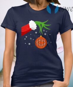 The Grinch Christmas Ornament Chicago Bears T-Shirt