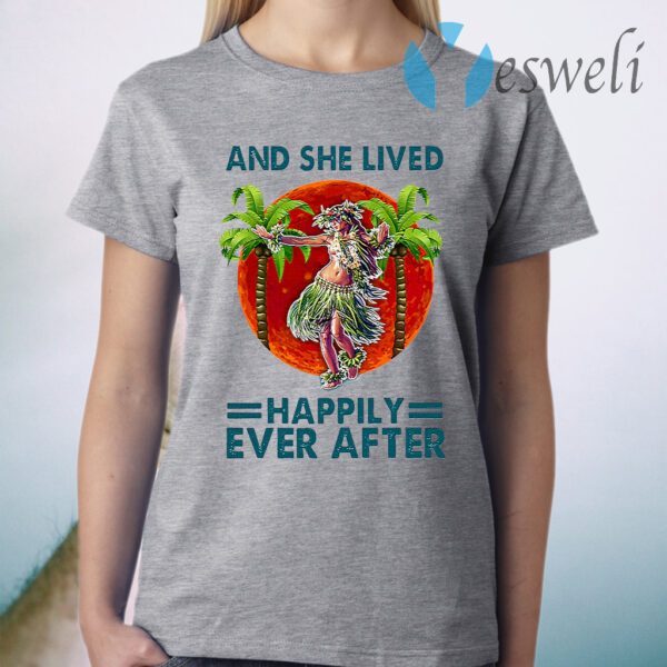 Hawaii Dancing Girl And She Lived Happily Ever After Blood Moon T-Shirt