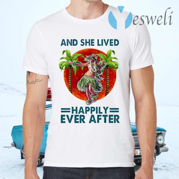 Hawaii Dancing Girl And She Lived Happily Ever After Blood Moon T-Shirts