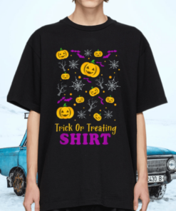 Pumpkin Bats Web Horror Spooky Tricks Treating Halloween T-Shirt