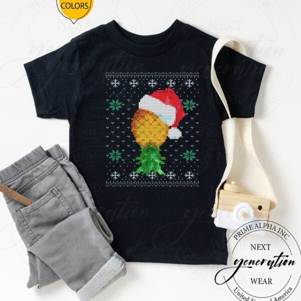 Santa Hat Swinger Upside Down Pineapple Ugly Pattern T-Shirts