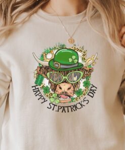 Buffalo Plaid Green Clover St Patricks Cow T-Shirt