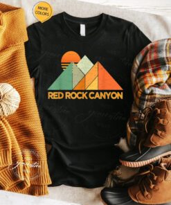 Red Rock T-Shirt Retro Vintage Red Rock Canyon TeeShirt