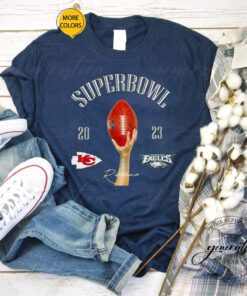 Super Bowl Kansas City Chiefs vs Philadelphia Eagles Rihanna 2023 tshirt