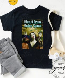 Women Vampira Plan 9 From Outer Space shirt