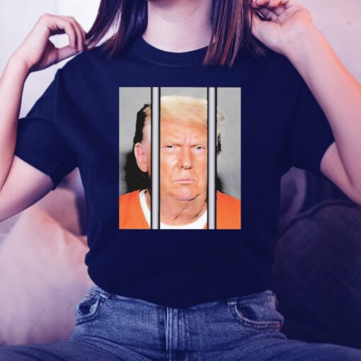 Call to activism orange is the new Trump Tshirts