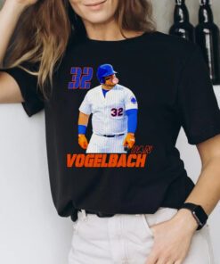 Daniel Vogelbach 32 New York Mets blowing gum shirt