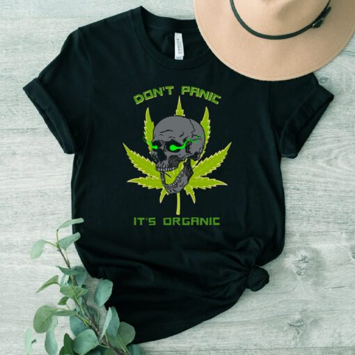 Dont Panic Its Organic Rasta Skull t-shirt