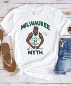 HOMAGE X SLAM Giannis Milwaukee Myth T-Shirt