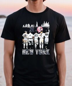 New York Yankees Skyline Players Signatures TShirt