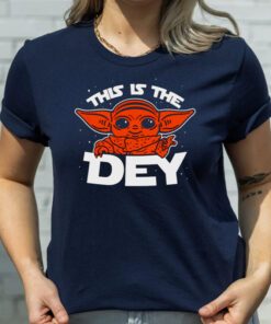 This is the dey Baby Yoda T-shirt