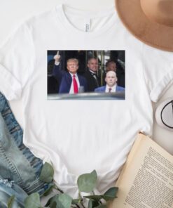 Trump Raise Middle Finger T-Shirts