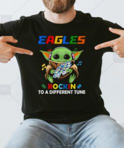 Baby Yoda Hug Philadelphia Eagles Autism Rockin To A Different Tune t shirts