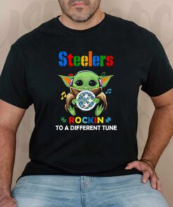 Baby Yoda Hug Pittsburgh Steelers Autism Rockin To A Different Tune t shirt