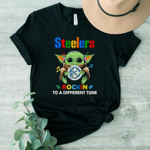 Baby Yoda Hug Pittsburgh Steelers Autism Rockin To A Different Tune t shirts
