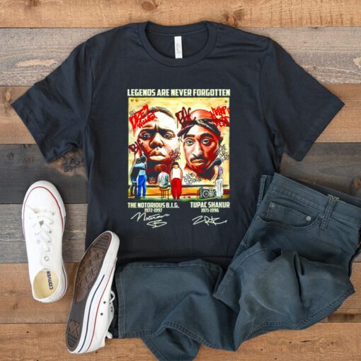 Legend are never forgotten Notorious B.I.G 1972 – 1997 and Tupac Shakur 1971 – 1996 signature t shirt