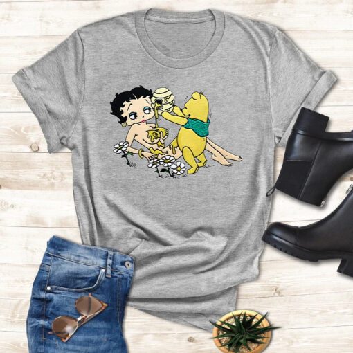 Winnie The Pooh Pouring Honey On Betty T Shirt