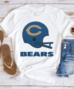 Chicago Bears Big Helmet T-Shirt