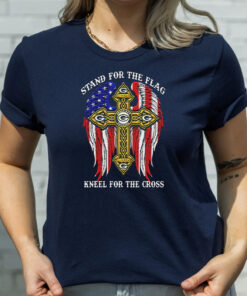 Green Bay Packers Stand For The Flag Kneel For The Cross t shirt