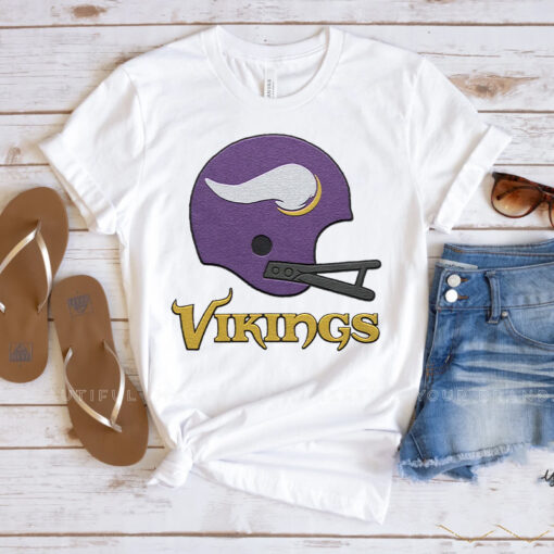 Minnesota Vikings Big Helmet TShirt