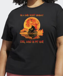 Bigfoot Biker On A Dark Desert Highway Cool Wind In My Hair Halloween Shirts