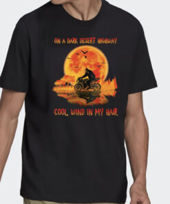 Bigfoot Biker On A Dark Desert Highway Cool Wind In My Hair Halloween T Shirt