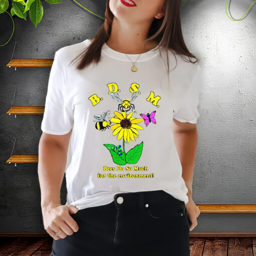 Trending Bees do so much for the environment Shirt,Funny shirt, gift for friends shirt, Unisex T-Shirt