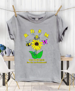 Trending Bees do so much for the environment Shirt,Funny shirt, gift for friends shirt, Unisex T-Shirts