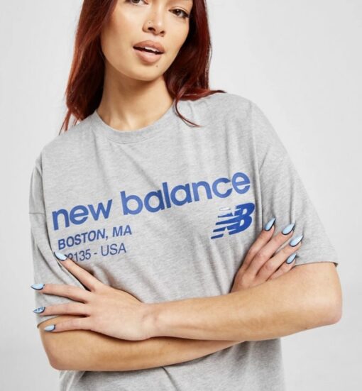 New Balance Logo Boyfriend T-Shirts