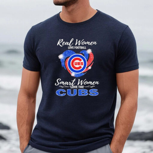 Real Women Love Football Smart Women Love The Chicago Cubs 2023 Diamond Heart Shirt