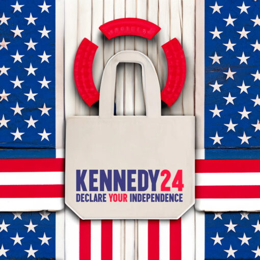 Kennedy24 Declare Your Independence Tote Bags