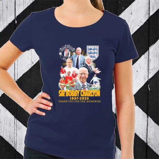 Sir Bobby Charlton Manchester United 1937-2023 Thank You For The Memories Signature T-Shirt