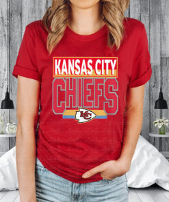 Taylor Swift Kansas City Chiefs Vs Los Angeles Chargers Arrowhead Stadium Sweatshirt T-Shirtt