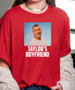 Taylor's Boyfriend Travis Kelce TShirt