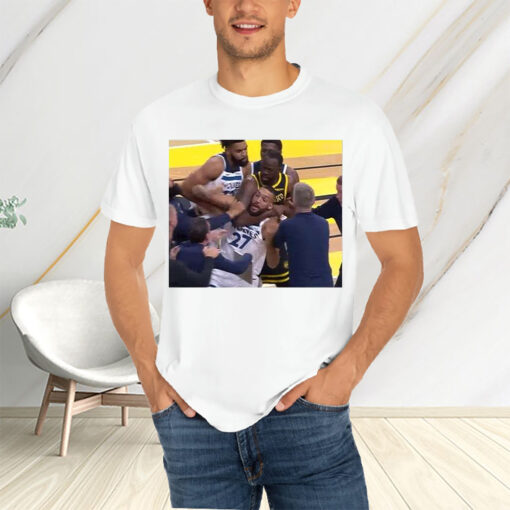 Draymond Green Ejected For Putting Rudy Gobert In Chokehold T-Shirtt