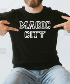 T.i. Wearing Magic City T-Shirts