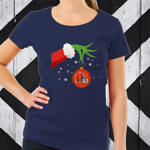 The Grinch Christmas Ornament Cleveland Browns T-Shirt