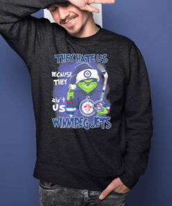 The Grinch They Hate Us Because Ain’t Us Winnipeg Jets Christmas T-Shirtt