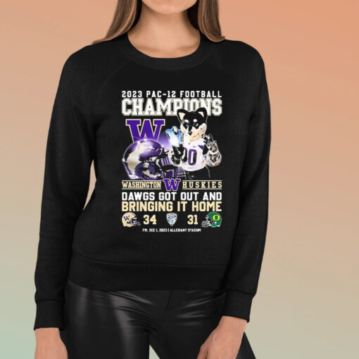 Washington Huskies 2023 PAC-12 Football Champions Dawgs Got Out And Bringing It Home T-Shirt