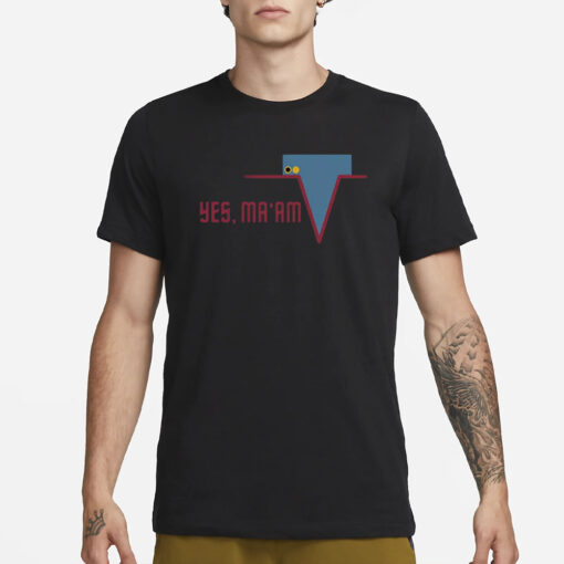 Yes Ma’am Star Trek Voyager T-Shirt1