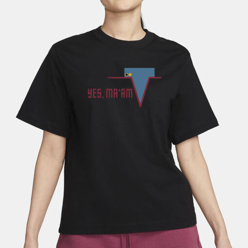 Yes Ma’am Star Trek Voyager T-Shirt3