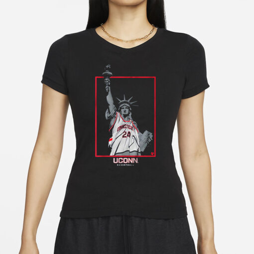 UCONN OWNS NEW YORK T-SHIRTS