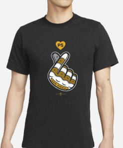 San Diego Finger Heart T-Shirt