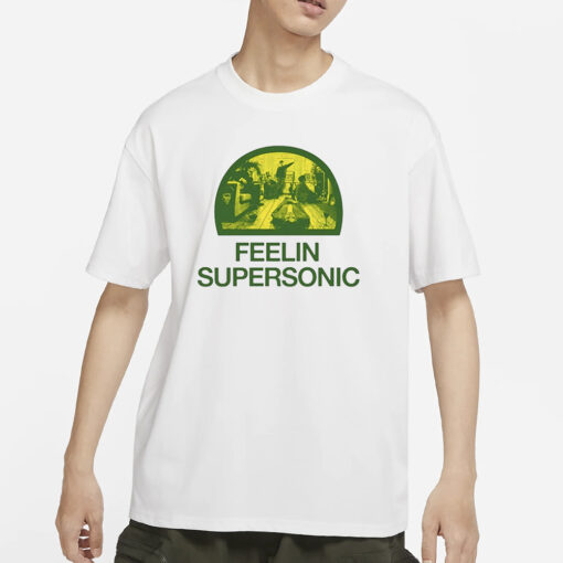 Fakehandshake Feelin Supersonic T-Shirts