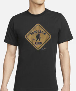 VINNY PASQUANTINO PASQUATCH CROSSING T-SHIRTS