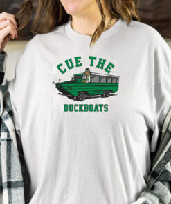 Barstool Sports CUE THE DUCKBOATS BOS T-SHIRT1